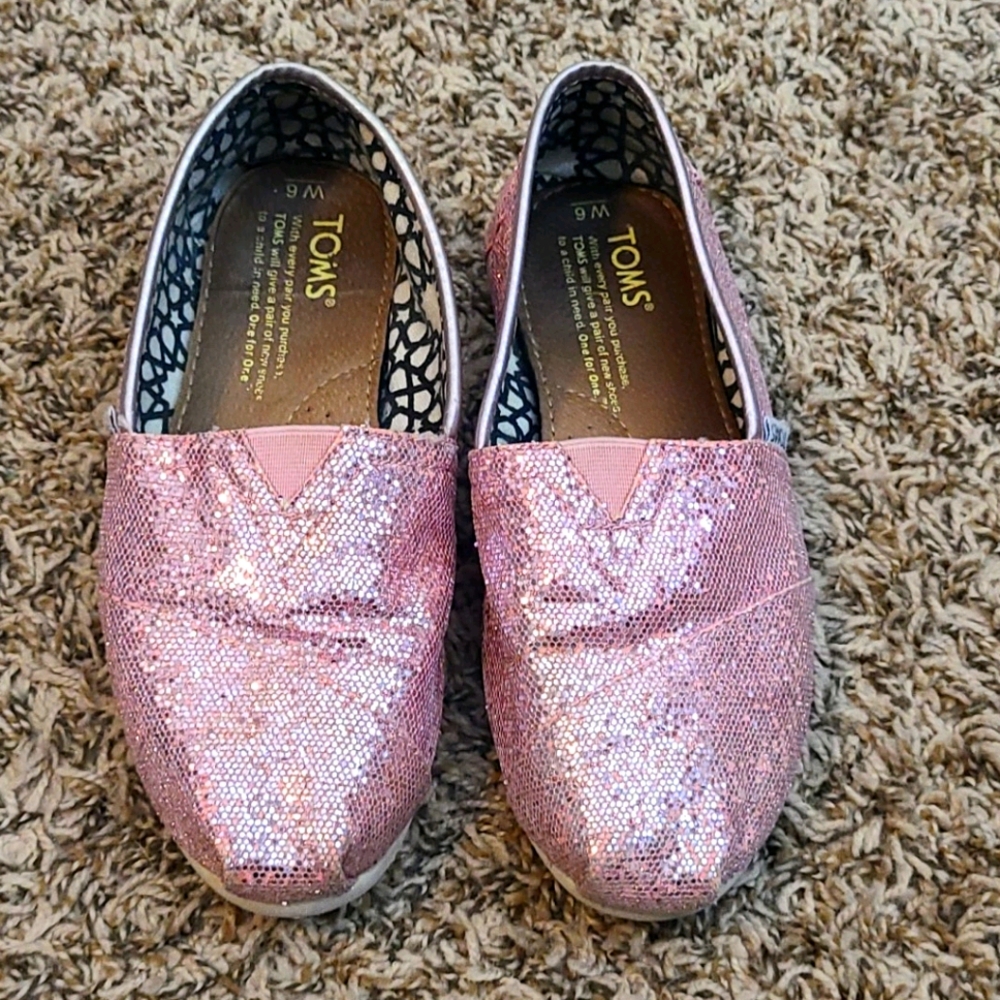 Pink glitter TOMS